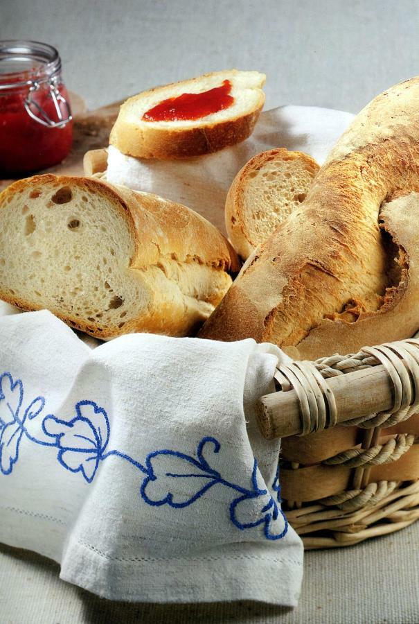 Bed & Breakfast Ambrosia 2*